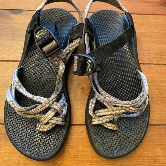 chacos women size 6